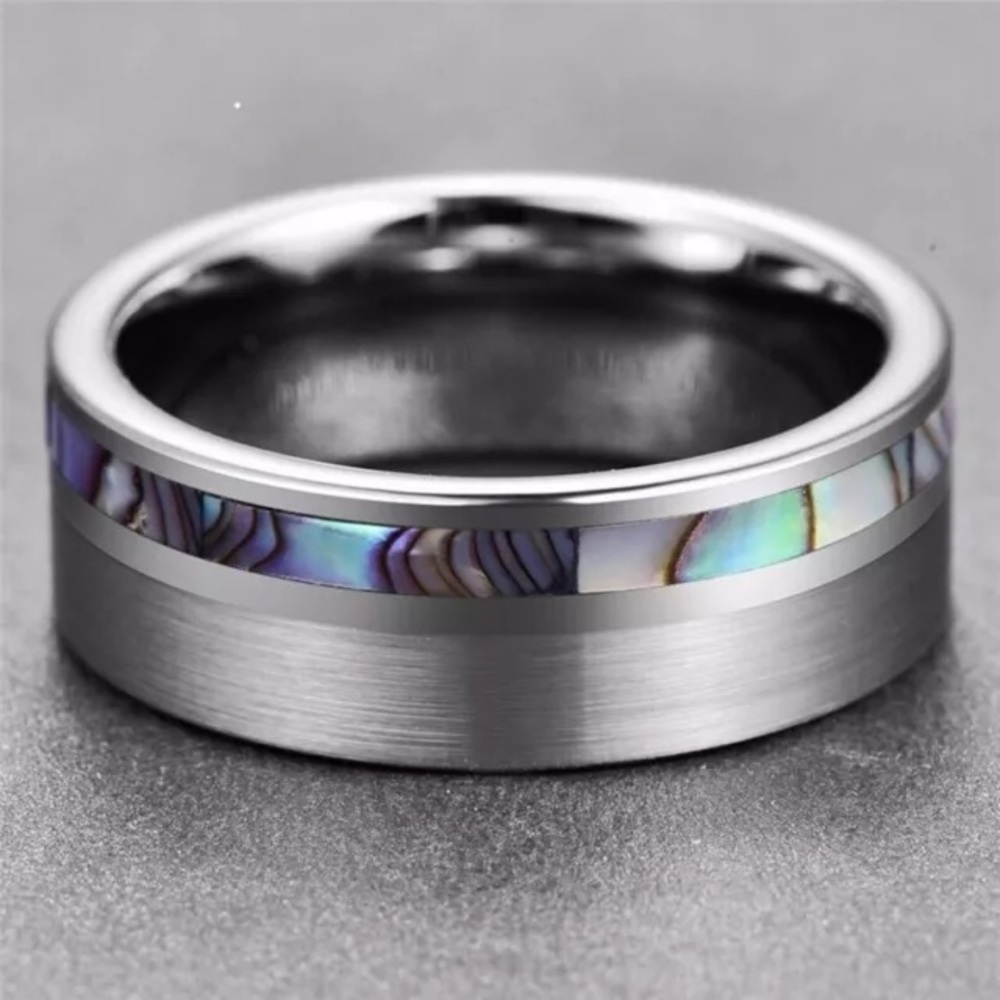 👑Men 8MM wide tungsten titanium steel ring